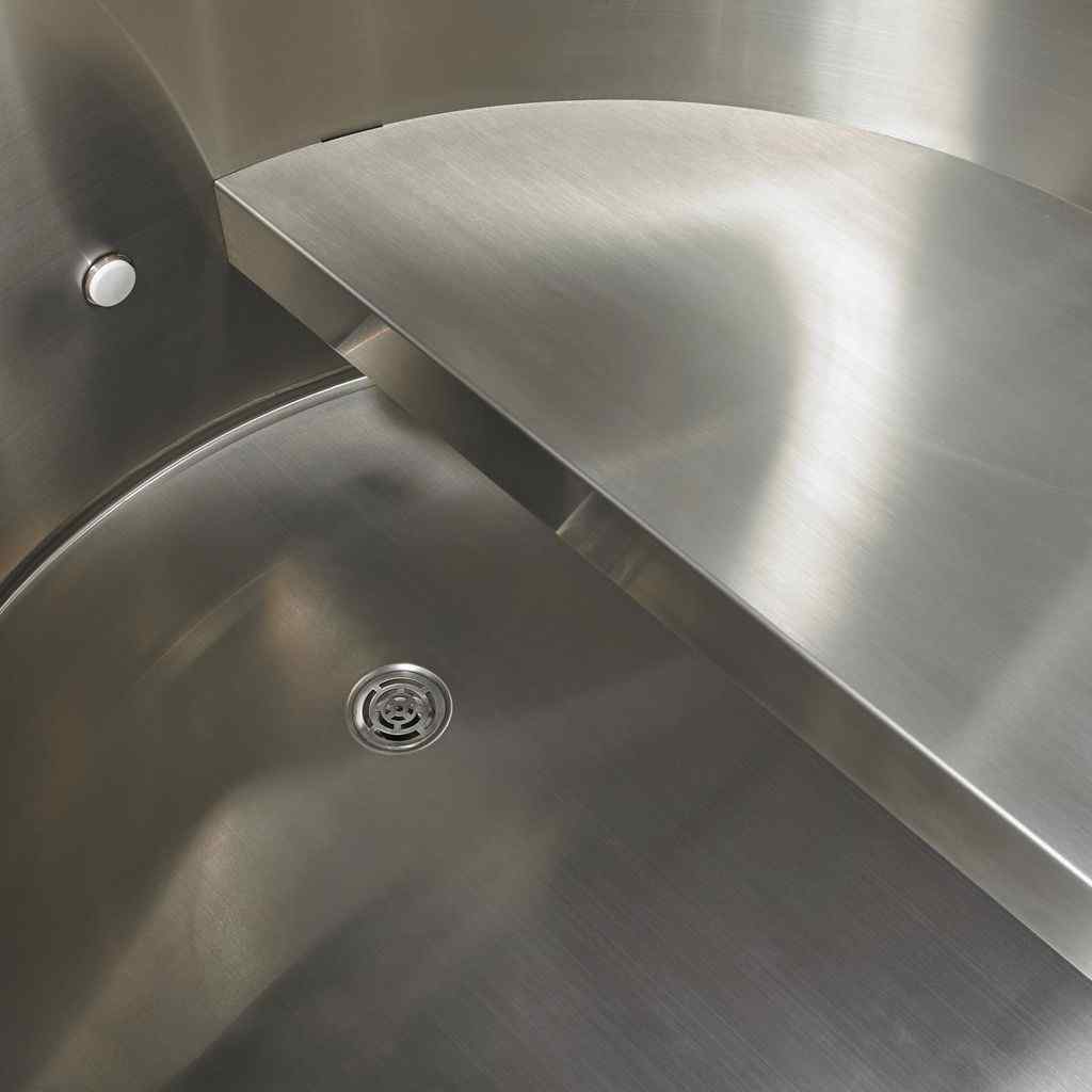 Dynamic Cold Therapy Barrel 304 Stainless Steel Cold Plunge