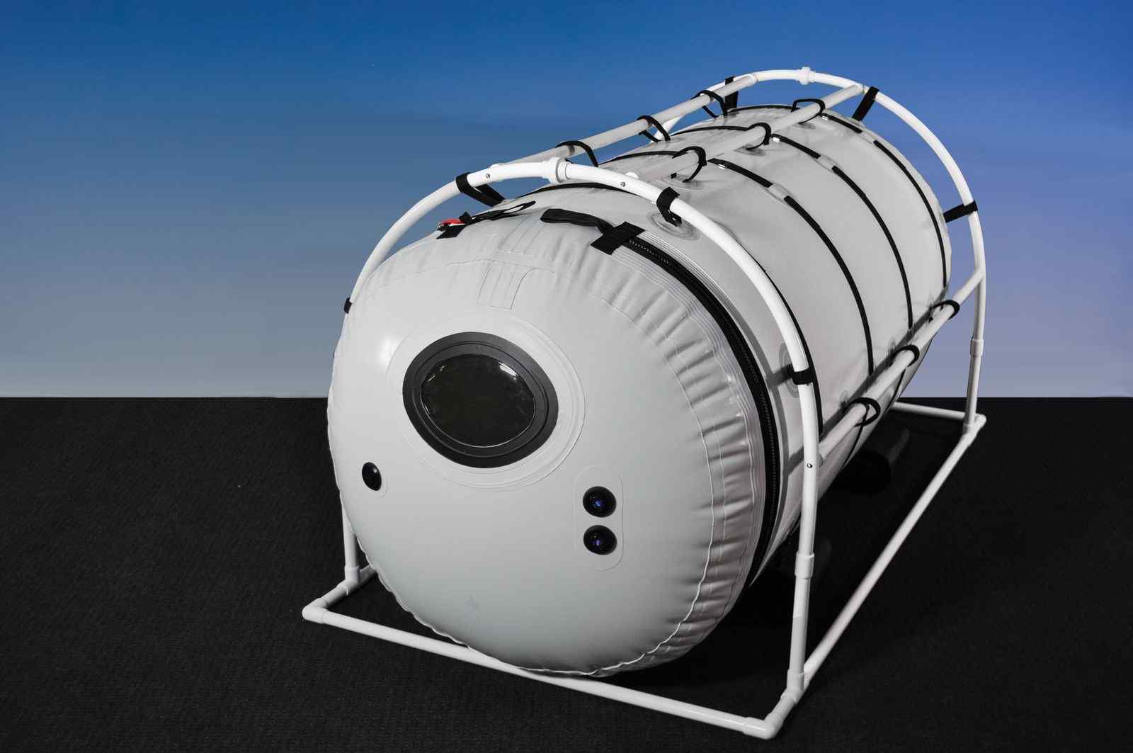 The Summit to Sea Grand Dive Pro | Hyperbaric Chamber